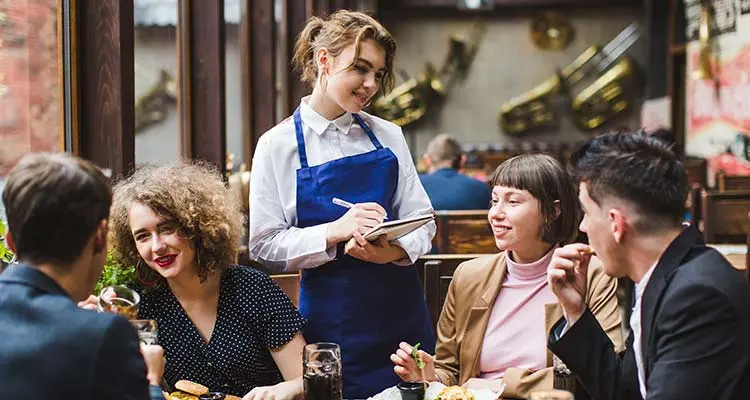 «Me, him and the waitress»: the story of one bad date