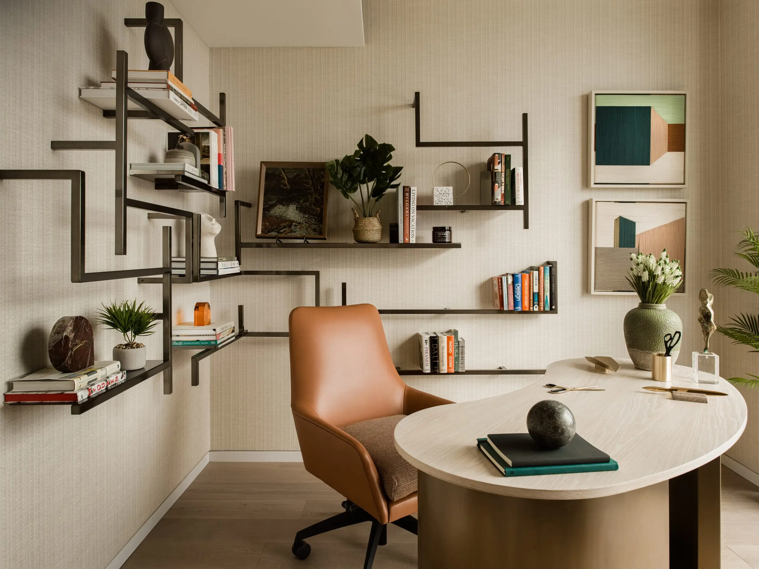 Proper design and arrangement of the workplace at home