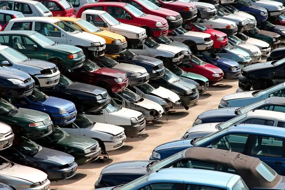 Scientists have figured out why it is so difficult to find a car in the parking lot