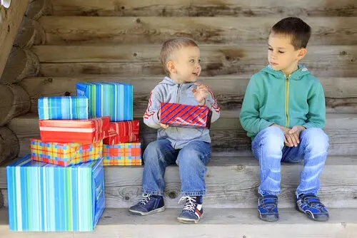 What do children (really) envy?