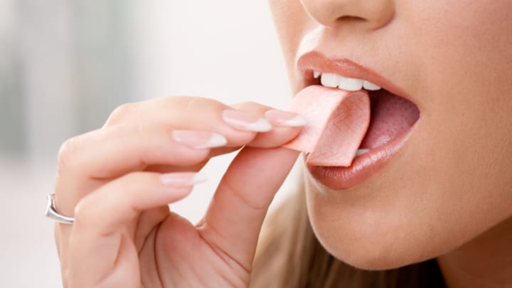 What is mental chewing gum and how to get rid of it?