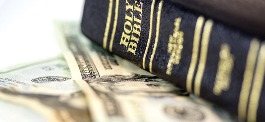 What is the rule of tithing and how to use it correctly?