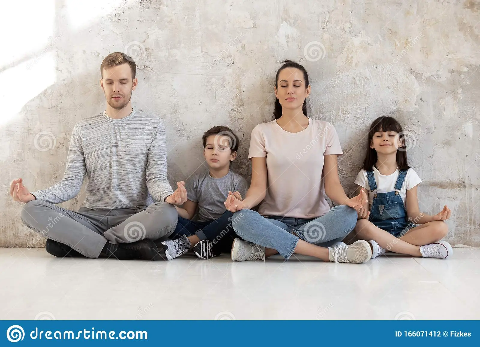 Zen Mom and Dad: How to Keep the Family Calm