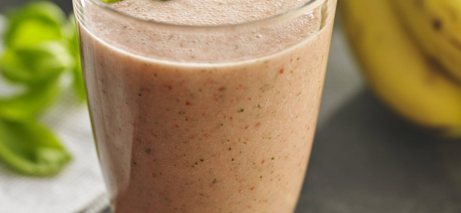 10 Best Banana Smoothie Recipes