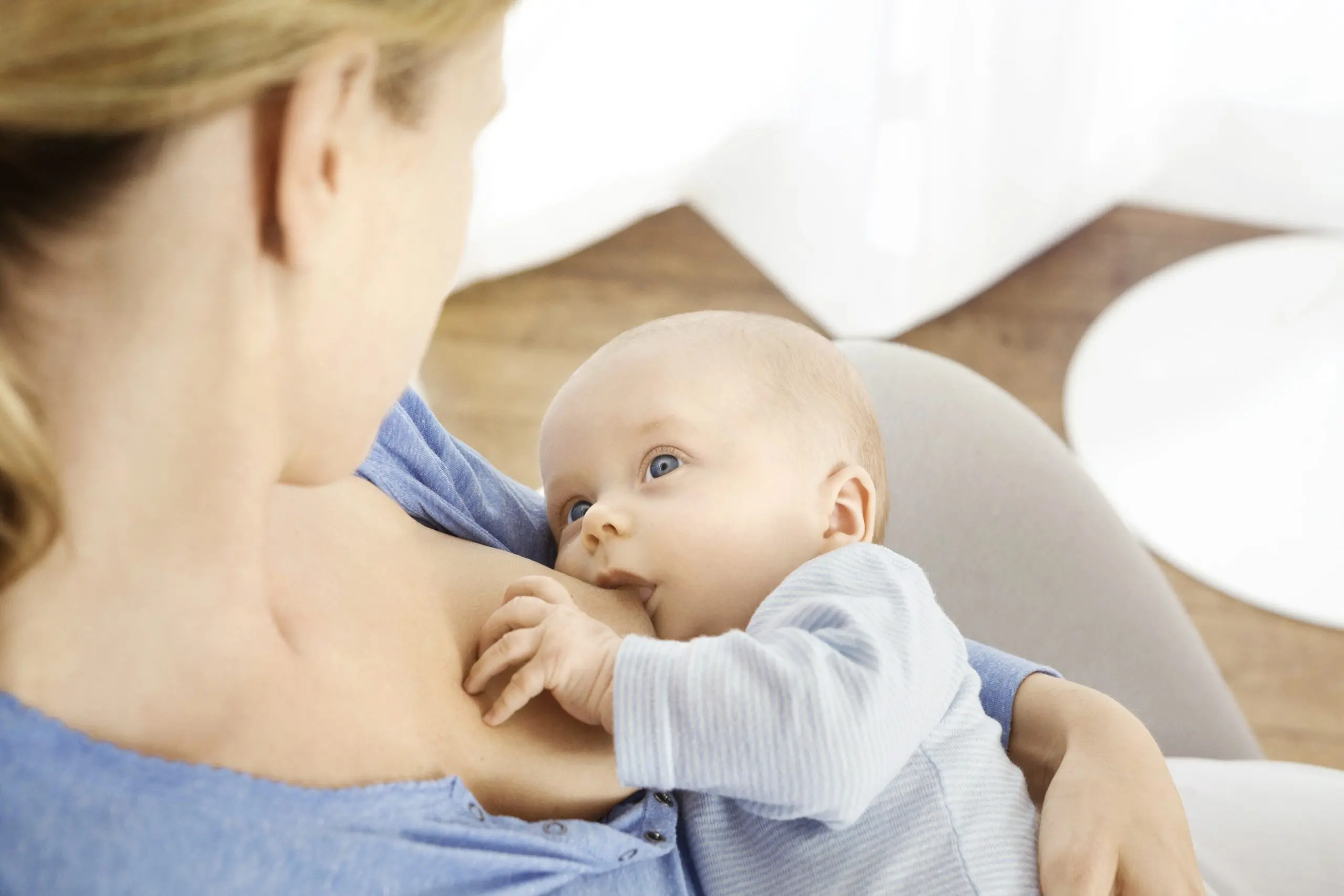 Breastfeeding newborns