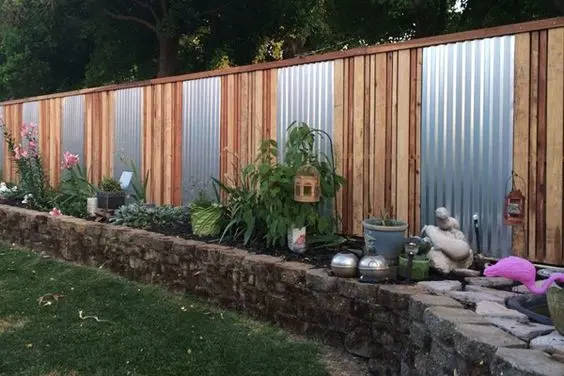 DIY fence made of corrugated board