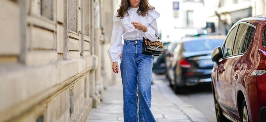 Модні жіночі джинси 2022-2023: тренди та новинки