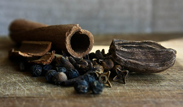 Cloves: health benefits and harms