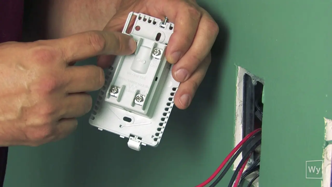 How to connect a thermostat to a warm floor