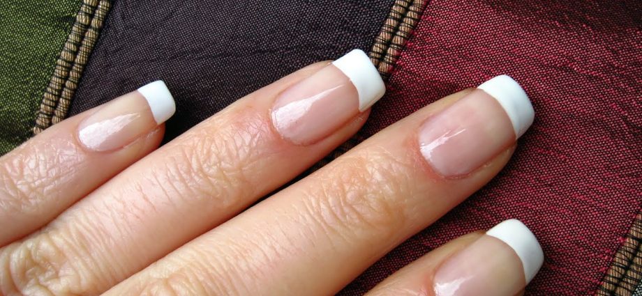 How to do a French manicure (French) at home