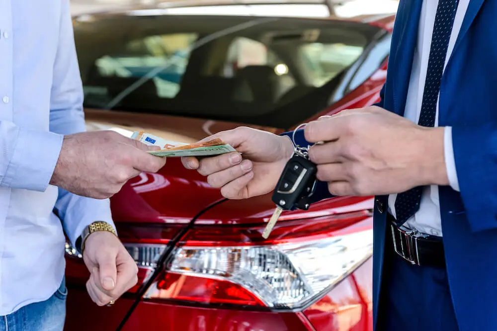 Selling a car through the State Services