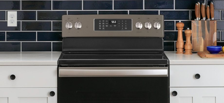 The best electric stoves with oven 2022