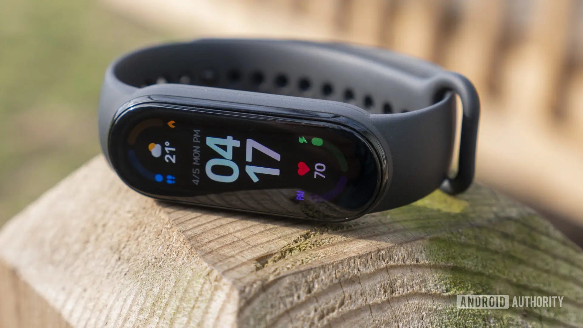 The best fitness bracelets with NFC in 2022