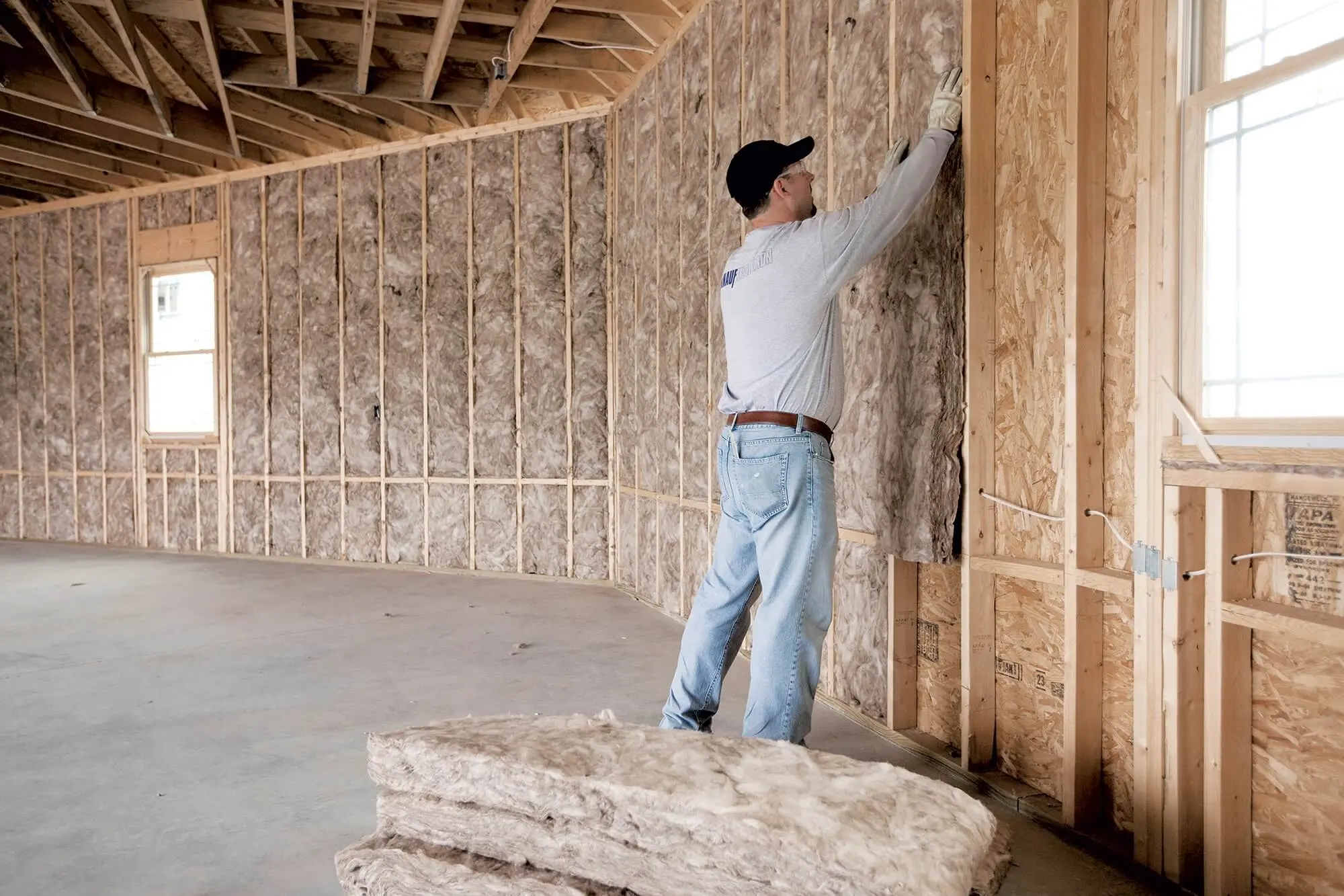 The best insulation for a frame house in 2022
