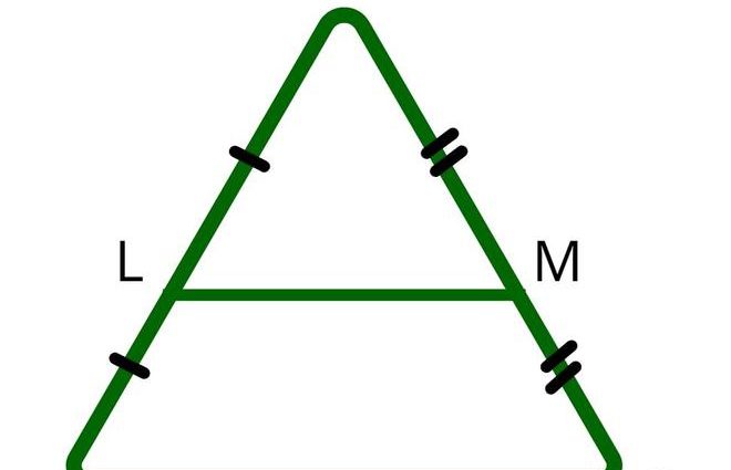 Thales' teorem: formulering og eksempel på løsning av problemet