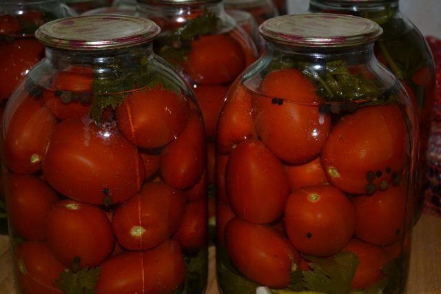 7 recipes for sweet tomatoes without vinegar and sterilization