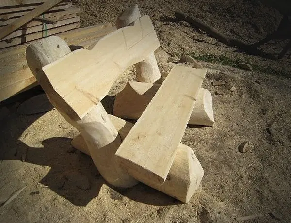 A log bench: how to do it yourself for a summer residence, drawings and photos