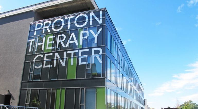 A Polish proton therapy center is established