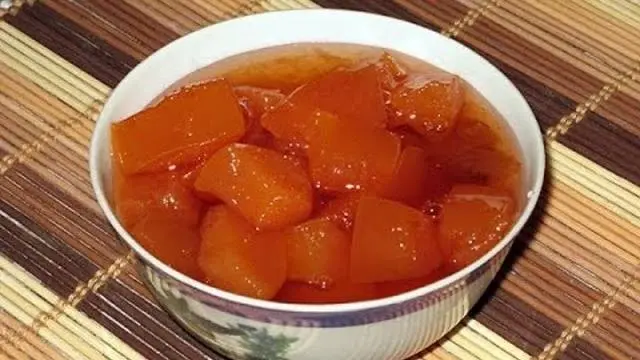 A simple recipe for quince jam