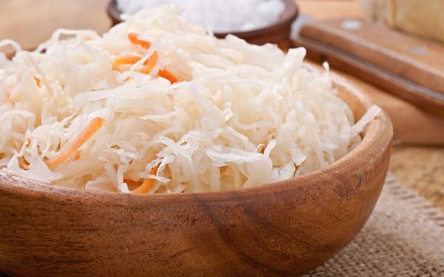 A simple recipe for sauerkraut with a photo