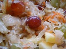 A simple recipe for sauerkraut with a photo