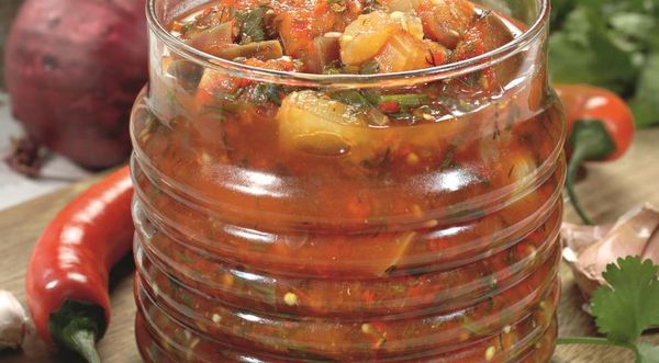 Adjika for the winter: the best recipes for making delicious hot sauces with apples, tomatoes, zucchini, eggplant