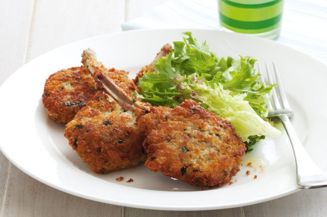 Albanian chicken cutlets: 8 recipes with photos