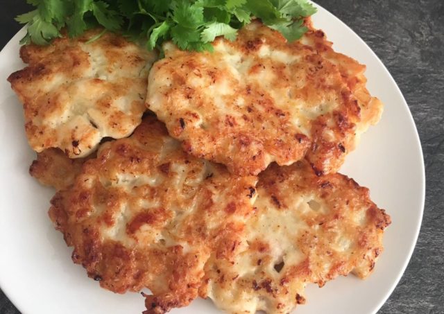 Albanian chicken cutlets: 8 recipes with photos