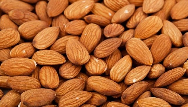 Almonds: the benefits and harms of nuts