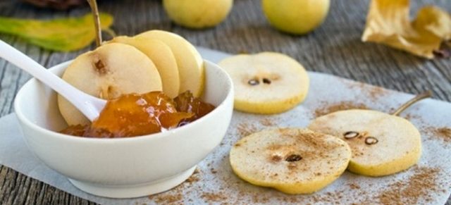 Amber pear jam with slices: 10 recipes for the winter