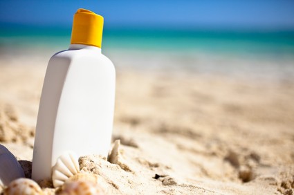 An ingredient in sunscreen can promote endometriosis