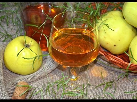 Apple wine at home