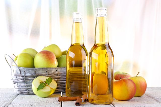 Apple wine at home (step-by-step recipes with photos) + product benefits, tips and rules for storing the drink