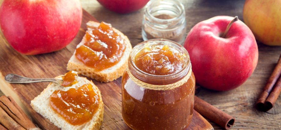 Apples for the winter: delicious recipes for making apple jams, puree, compotes, syrups, marmalade, dried fruit slices