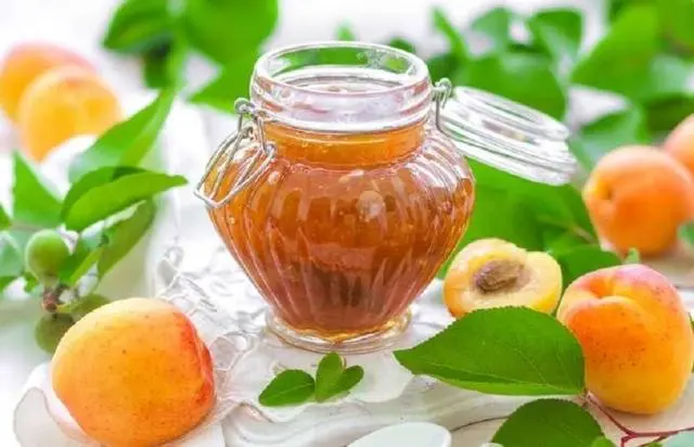 Apricot jam &#8211; recipe