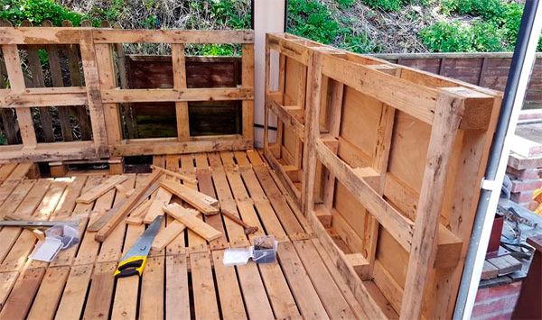 Arbor from pallets: how to build a garden pavilion from old pallets with your own hands, a drawing for assembling walls, floors, roofs