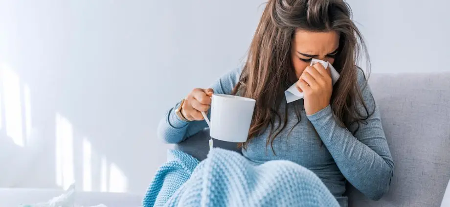 are-you-too-sick-to-go-to-work-these-symptoms-must-not-be-taken