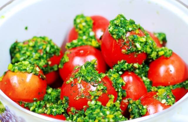 Armenian Red Tomatoes &#8211; Instant Recipe