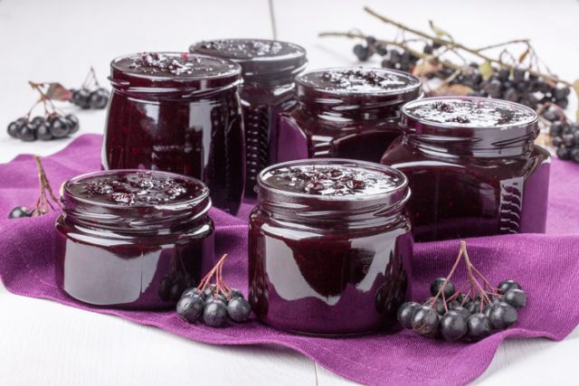 Aronia jam for the winter: 15 recipes