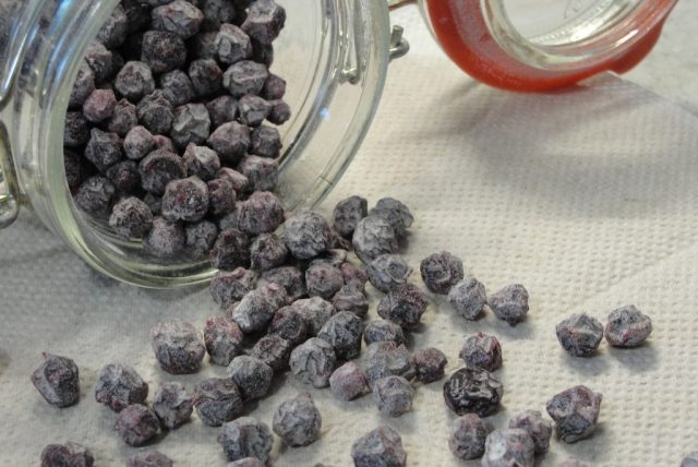 Aronia raisins