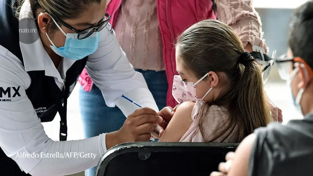 Australia: Fourth dose of COVID-19 vaccine also for young people. Where did this change come from?