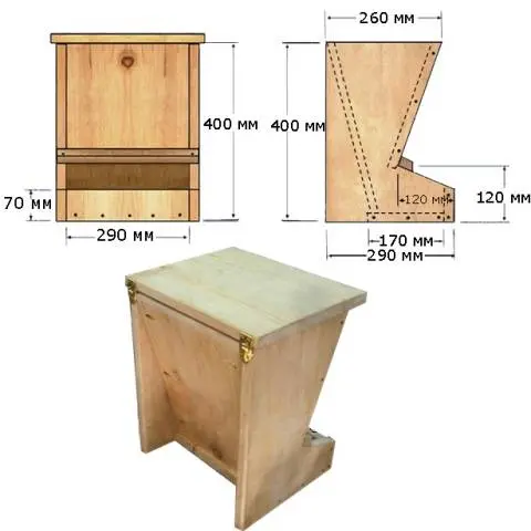 Automatic feeder for chickens own hands 