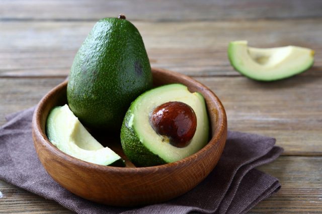 Avocado: beneficial properties for the body of women and men