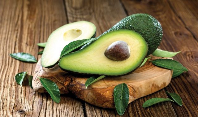 Avocado: beneficial properties for the body of women and men