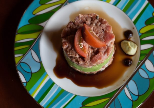 Avocado tuna tartare recipe