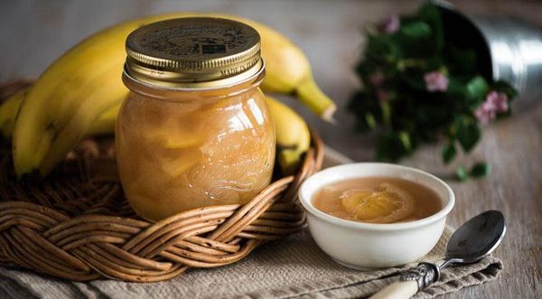 Banana jam: how to cook a delicacy in a slow cooker and without with lemons, apples, kiwi, gooseberries for the winter