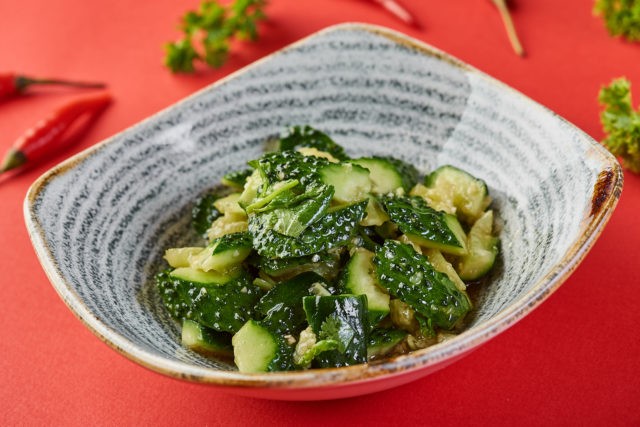 Beaten cucumbers: Chinese salad recipes