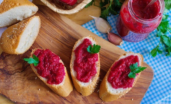 Beet caviar: 17 delicious recipes