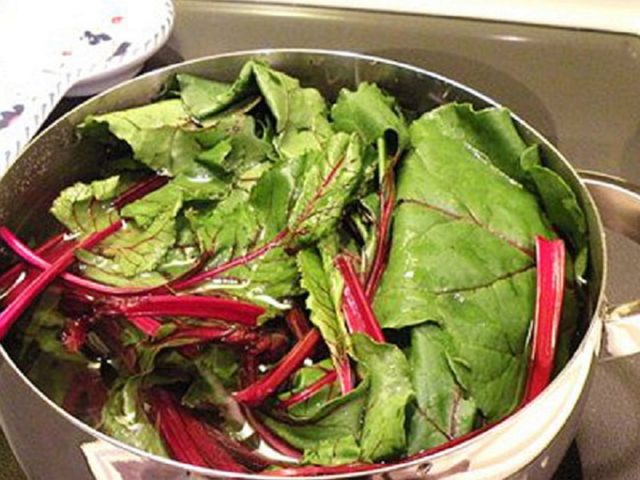 Beet tops: preparations for the winter