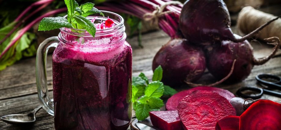 Beetroot juice protects the brain from dementia